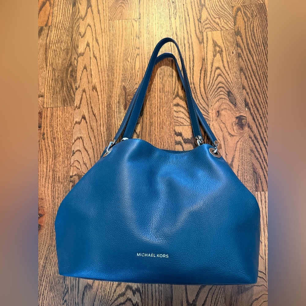 Michael Kors “Raven” Teal/Blue Leather Shoulder Bag